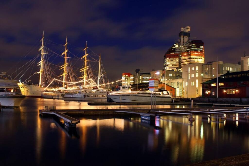 Husbaten Vega 2 Goeteborg City ภายนอก รูปภาพ