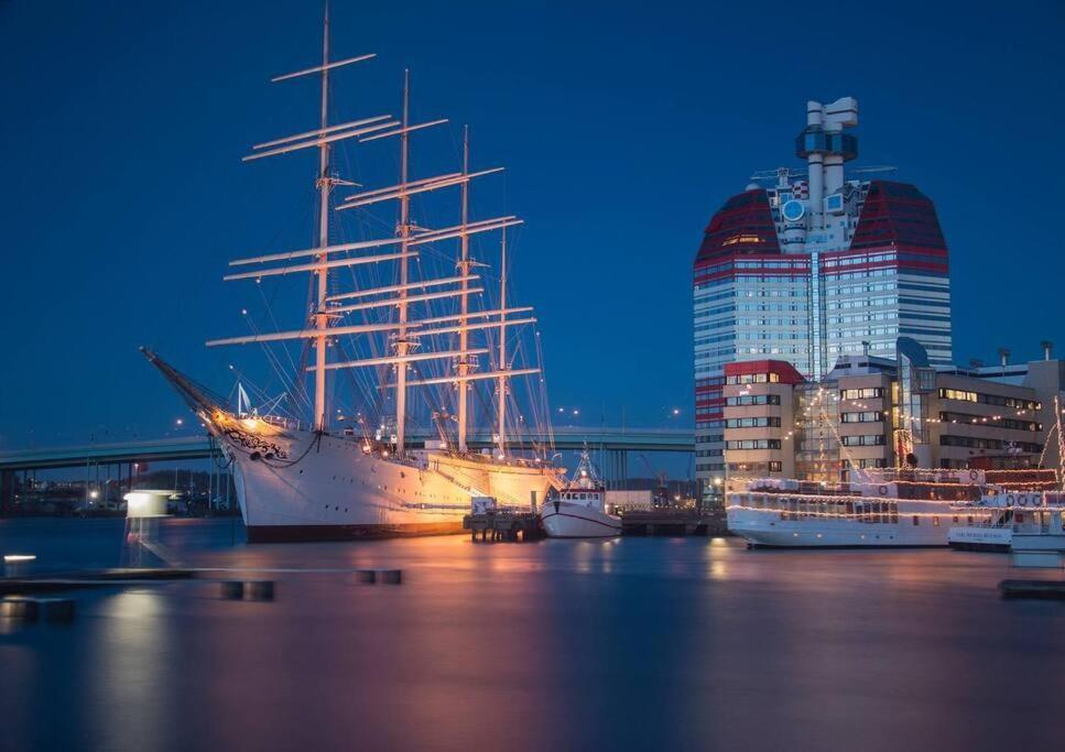 Husbaten Vega 2 Goeteborg City ภายนอก รูปภาพ